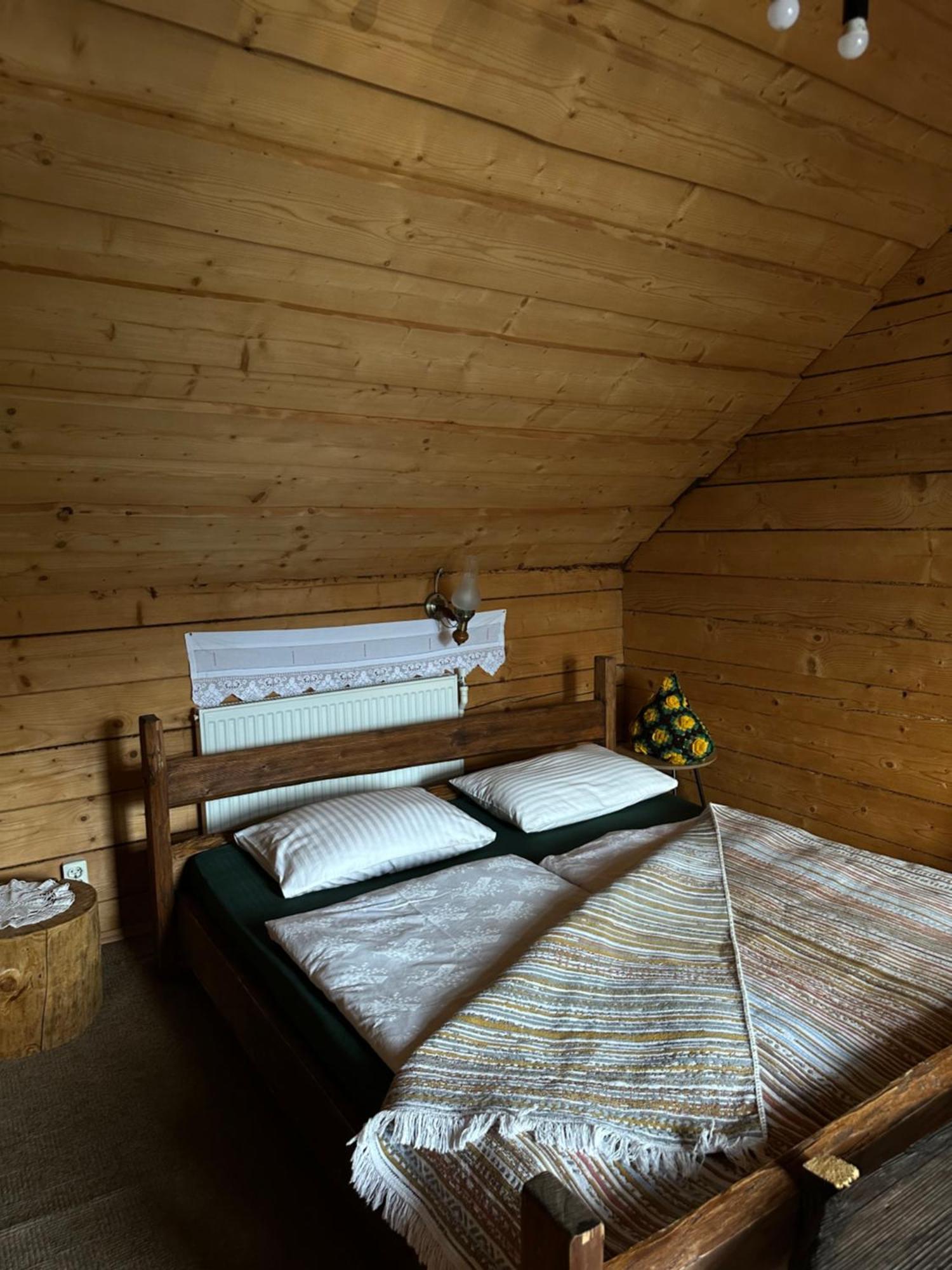 Guest House Anastasia Tatariv Exterior photo